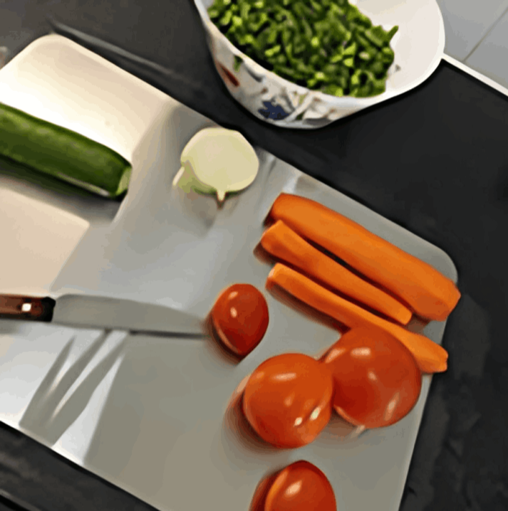 Katori Titanium Cutting Board customer -Sem L.